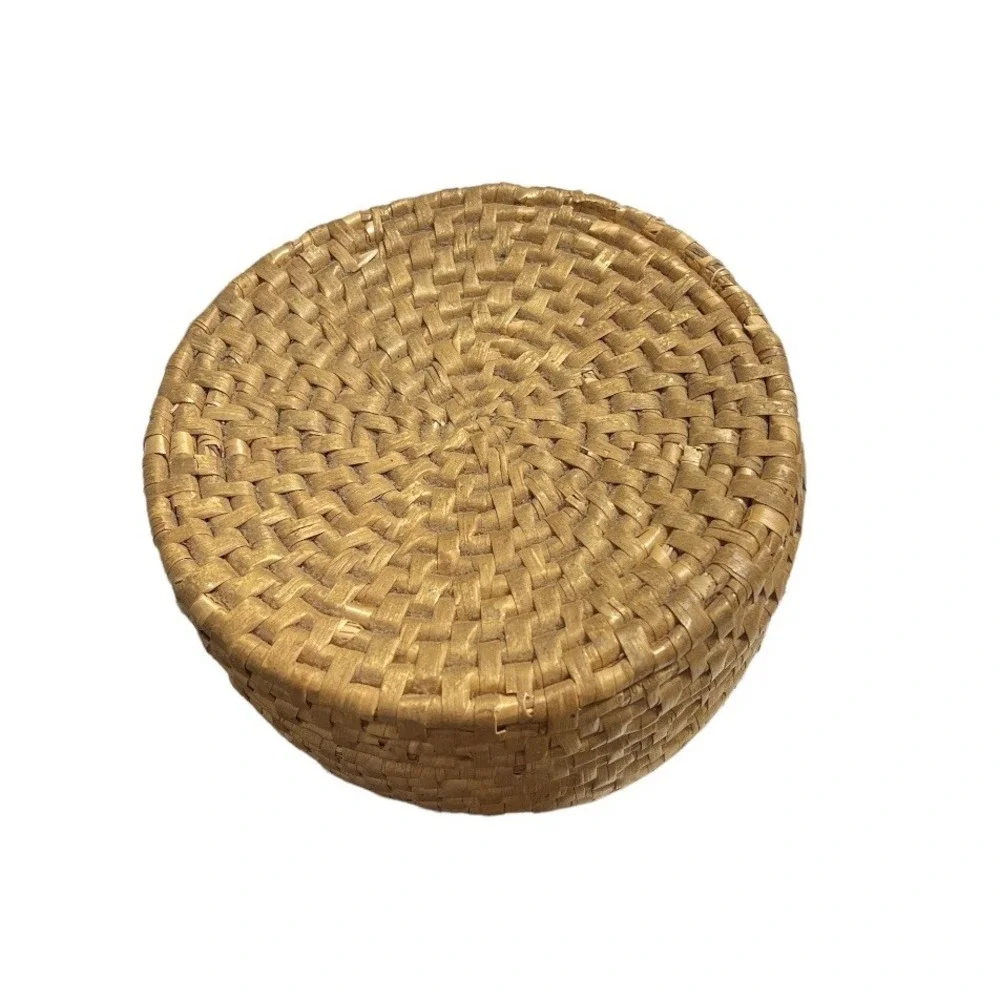 The Unbranded Brand vintage rattan